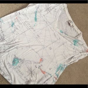 World globe 🌎 t-shirt size medium